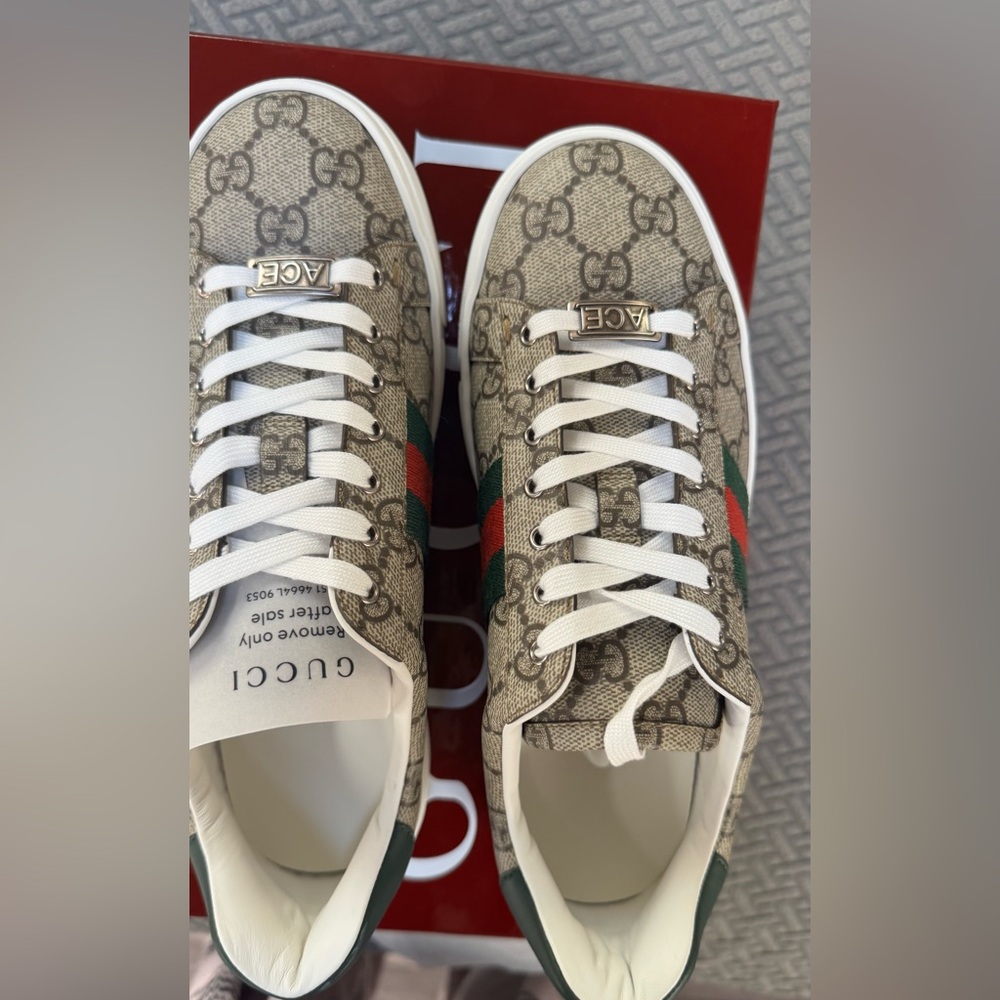 Gucci Women's Ace Low Top Sneakers. Size 7 BRAND NEW IN BOX - Picture 7 of 16